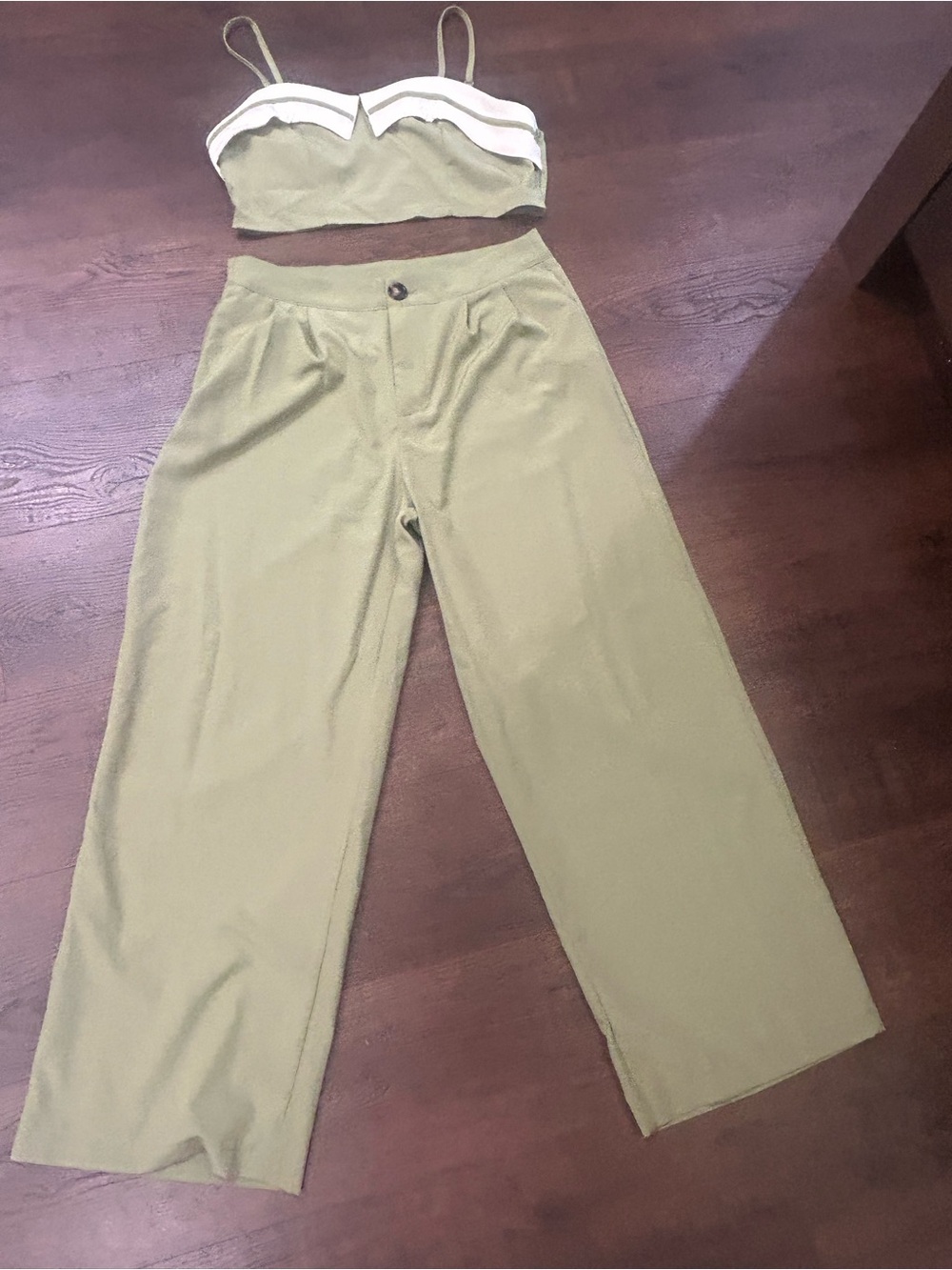 SHEIN Olive Green Wide-Leg High-Rise Trousers